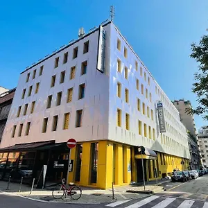 Western Madison Milano